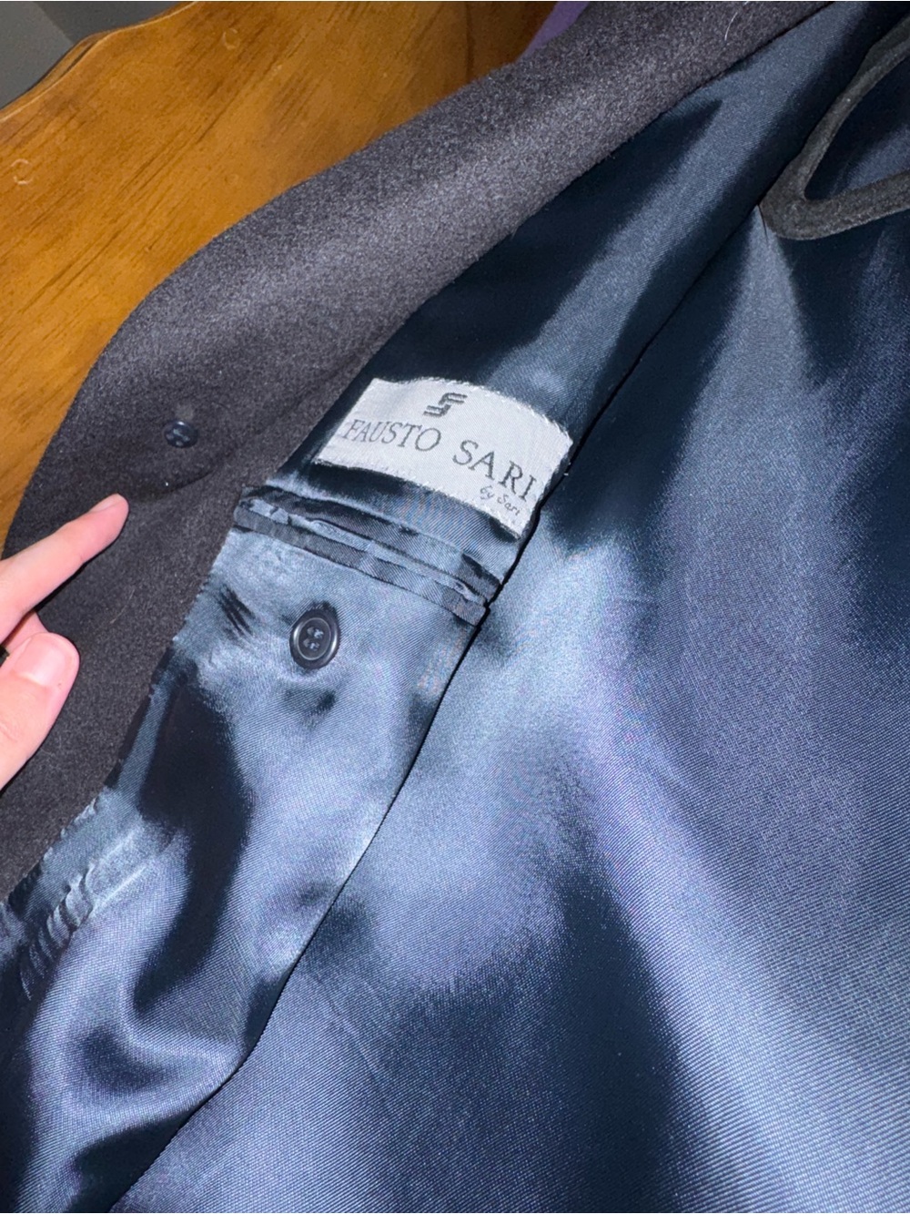 Men's Black Pure Cashmere Overcoat - Picture 4 of 7